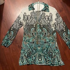 Caché long blouse.. you can wear it with leggings